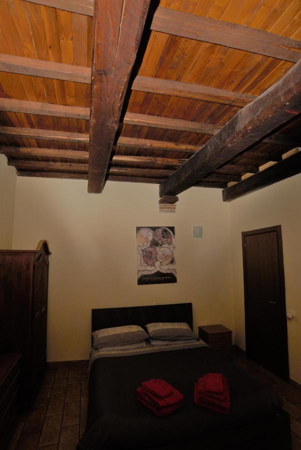 Via Della Posterna Daire Spoleto Dış mekan fotoğraf