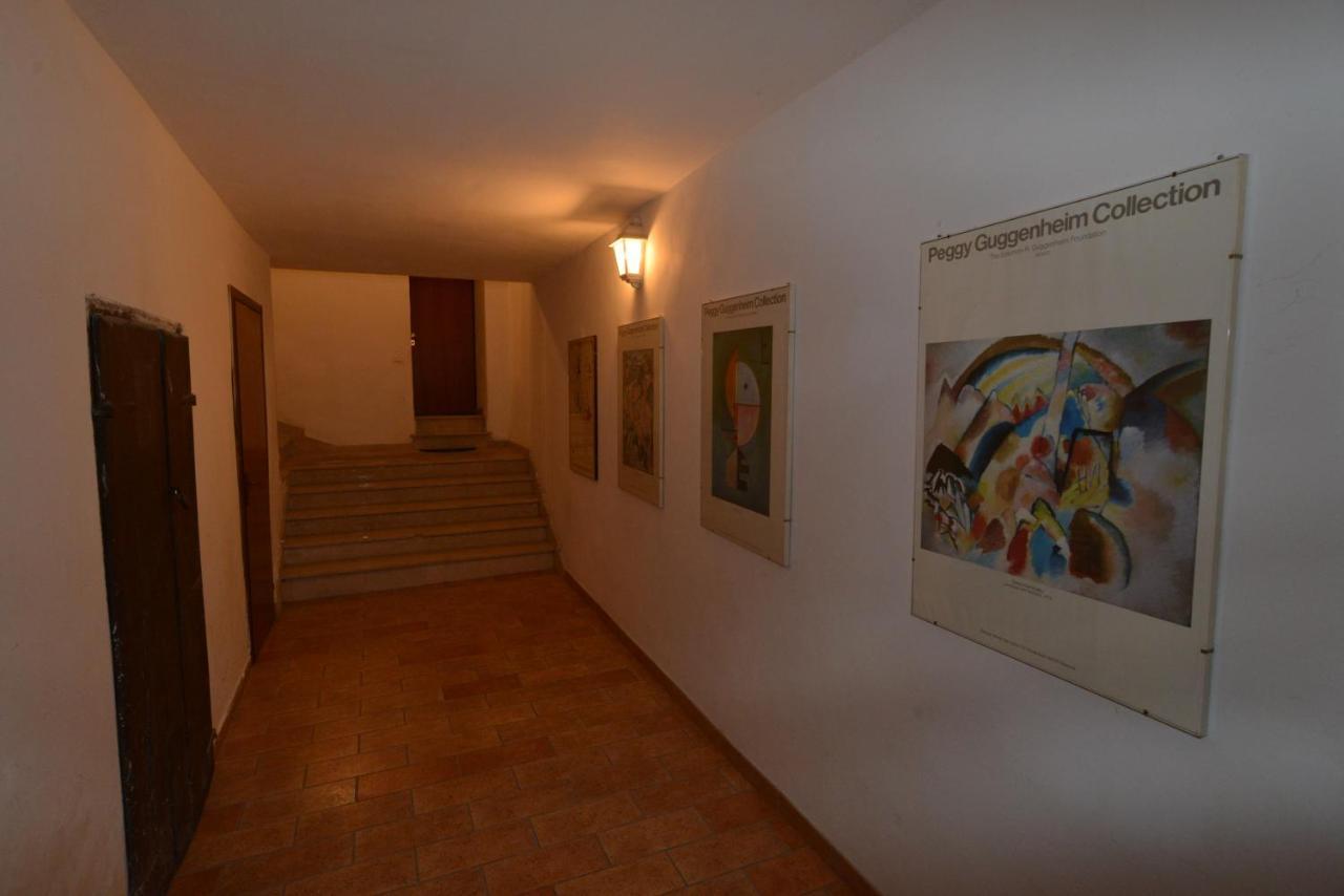 Via Della Posterna Daire Spoleto Dış mekan fotoğraf
