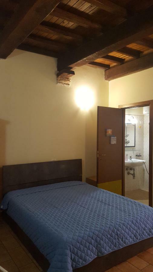 Via Della Posterna Daire Spoleto Dış mekan fotoğraf