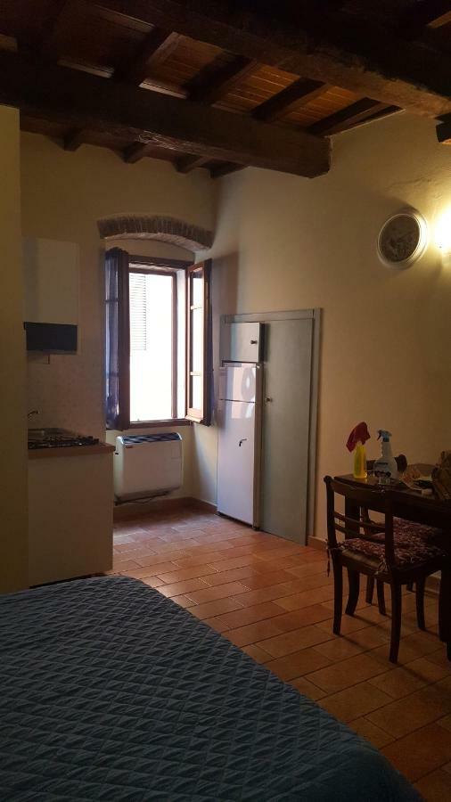 Via Della Posterna Daire Spoleto Dış mekan fotoğraf