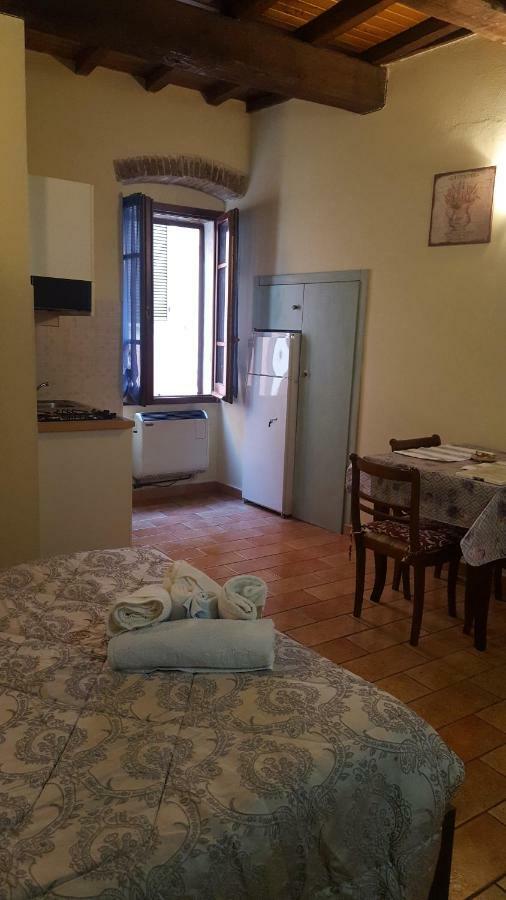 Via Della Posterna Daire Spoleto Dış mekan fotoğraf